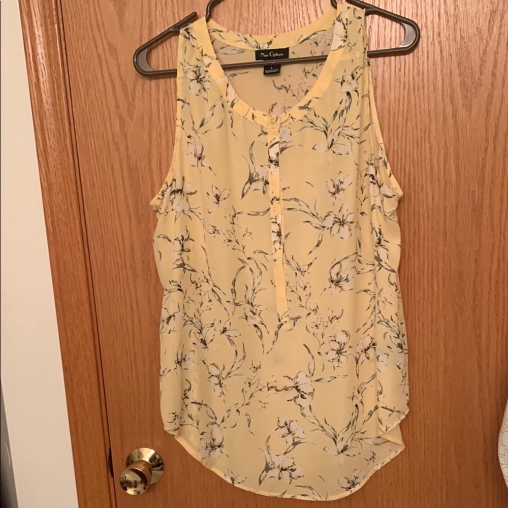 Women's Yellow Floral Top